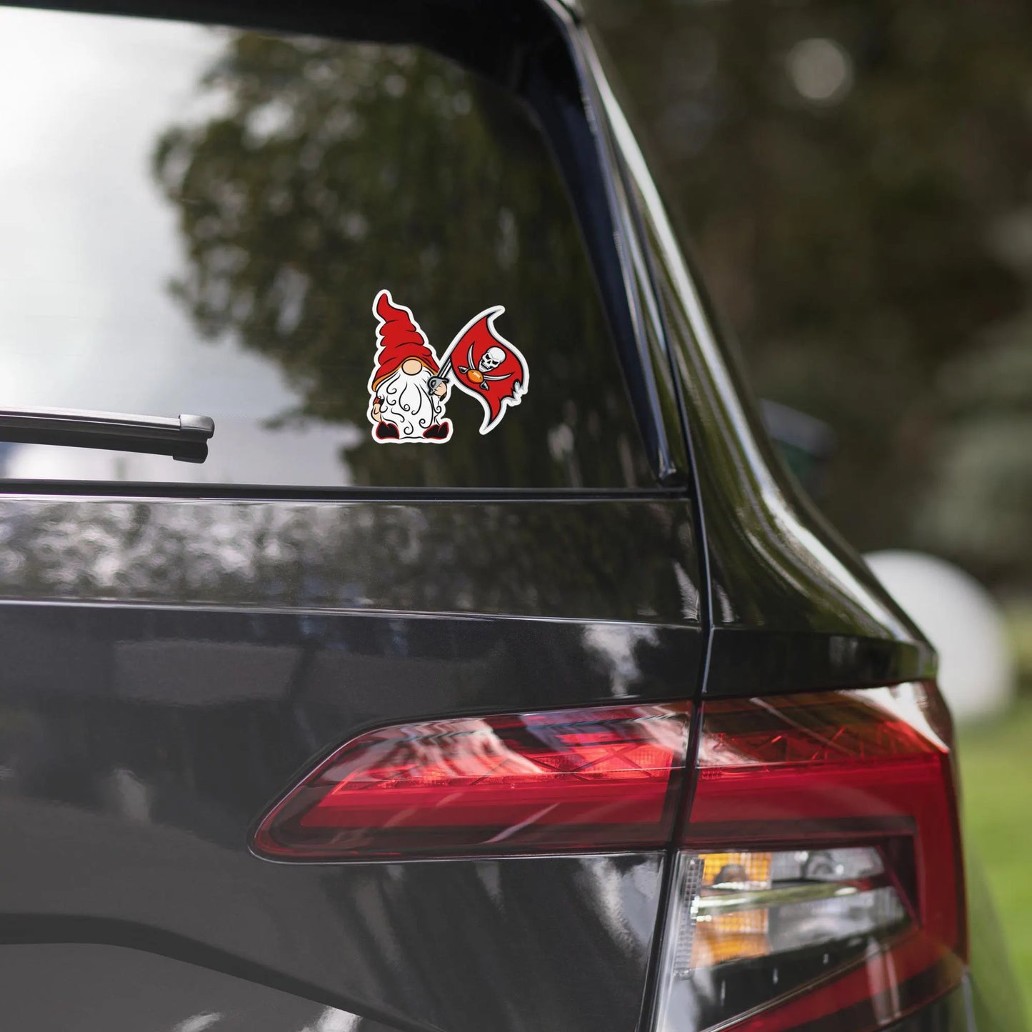 Tampa Bay Buccaneers Vinyl Gnome Sticker