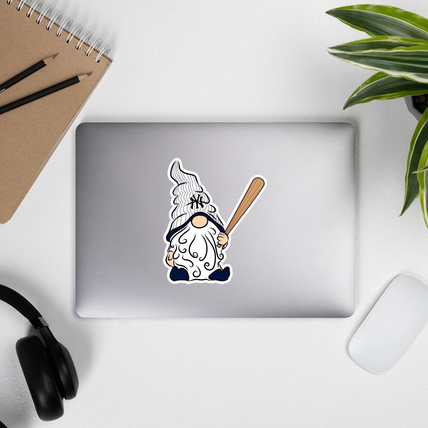 NY Yankees Vinyl Gnome Sticker Decal